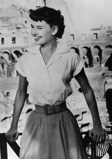 Hailey Feldman Dress Like Audrey Hepburn